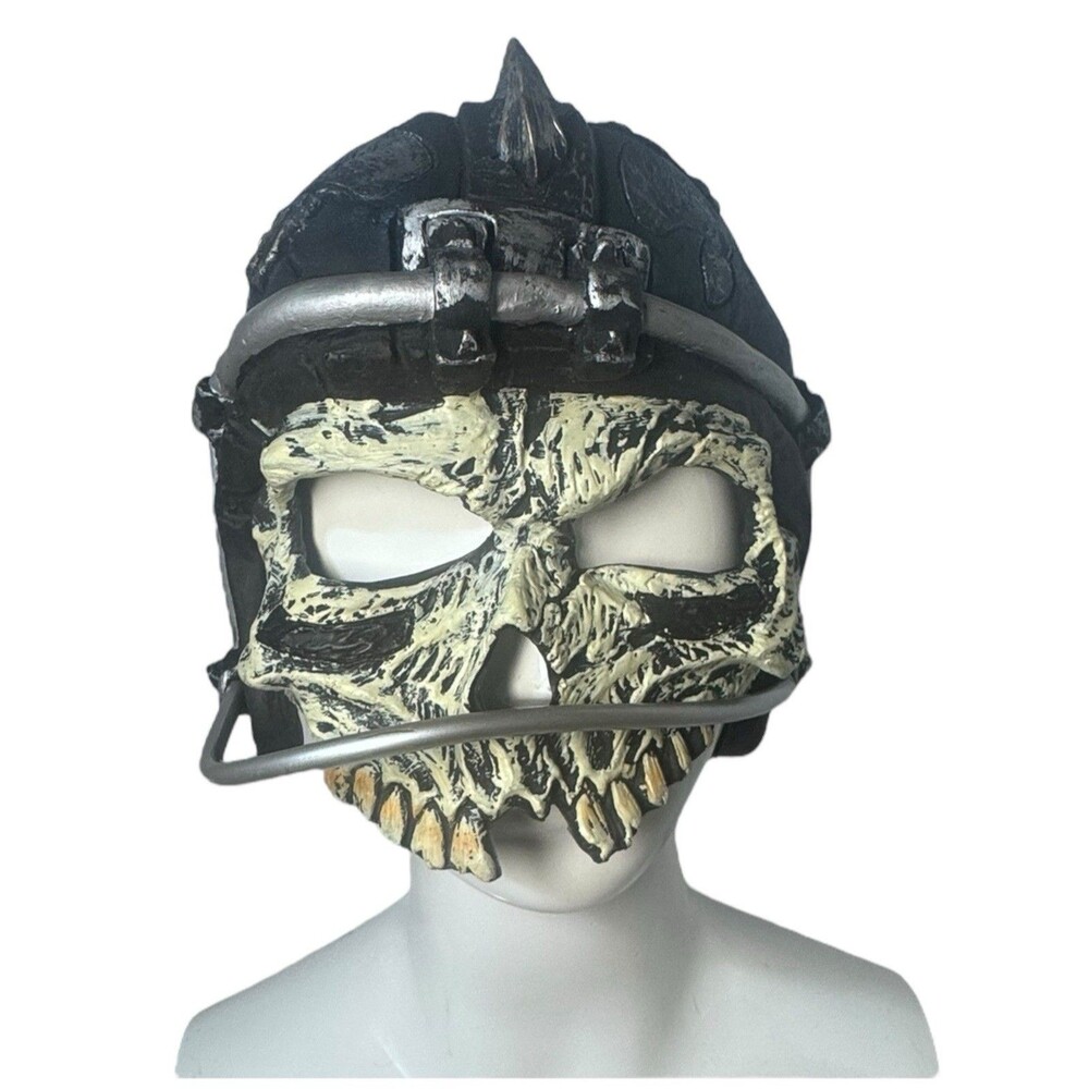 2005 Disguise Inc. Half Face Halloween Devil Skull Horror Mask Biker Football